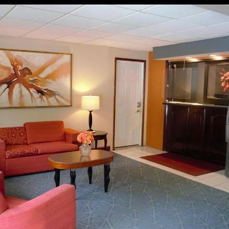 High Point Arcadia Inn Bagian luar foto