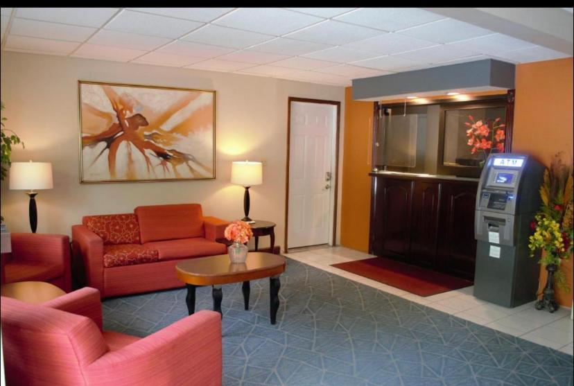 High Point Arcadia Inn Bagian luar foto