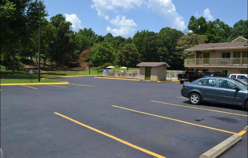 High Point Arcadia Inn Bagian luar foto