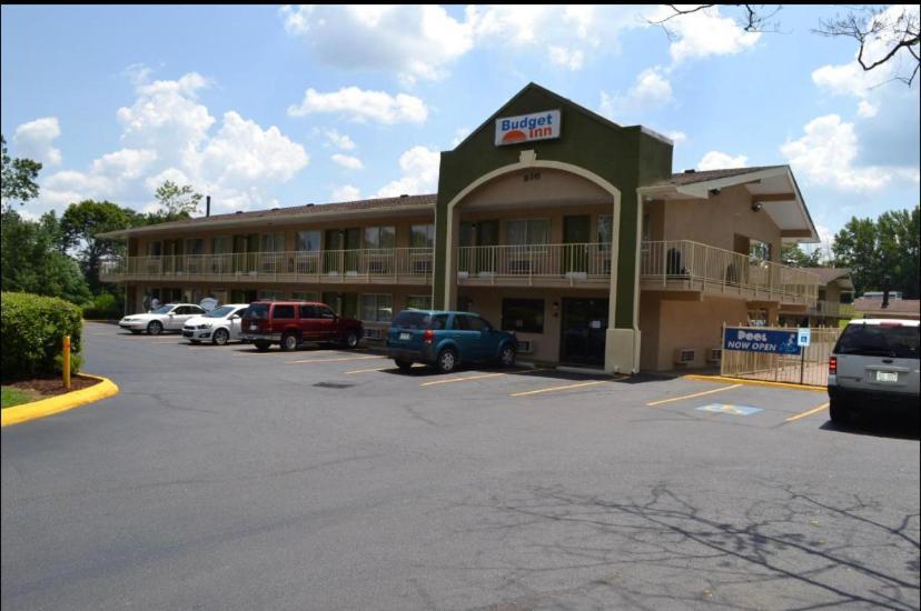 High Point Arcadia Inn Bagian luar foto